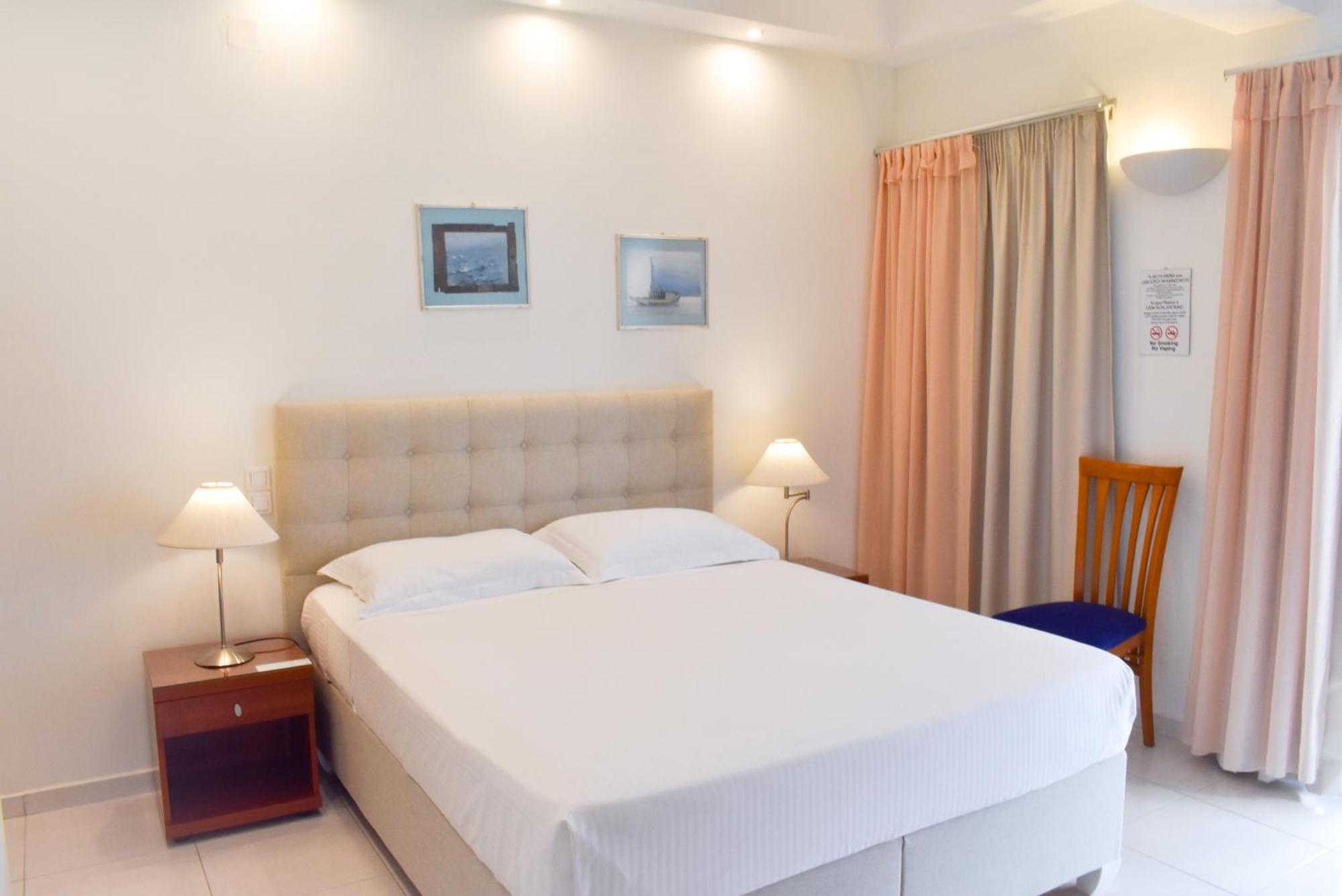 Acqua Marina - Άκουα Μαρίνα Hotel Ajía Marína Kültér fotó