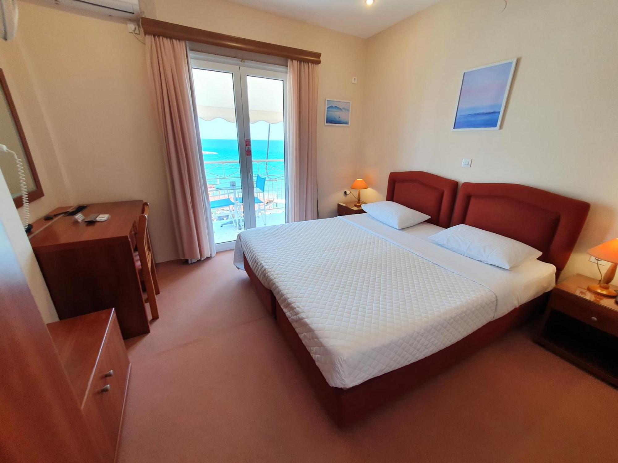 Acqua Marina - Άκουα Μαρίνα Hotel Ajía Marína Kültér fotó