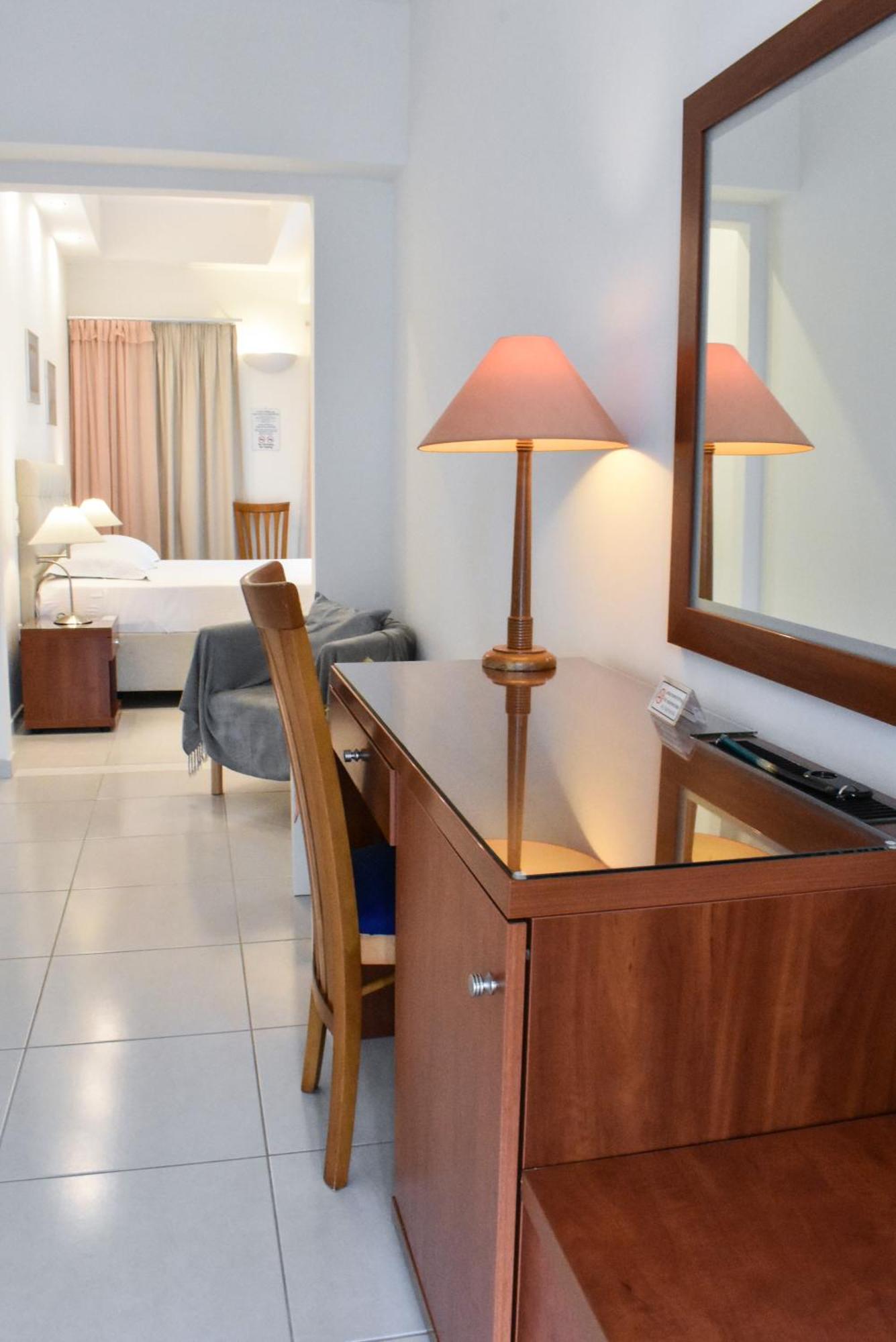 Acqua Marina - Άκουα Μαρίνα Hotel Ajía Marína Kültér fotó