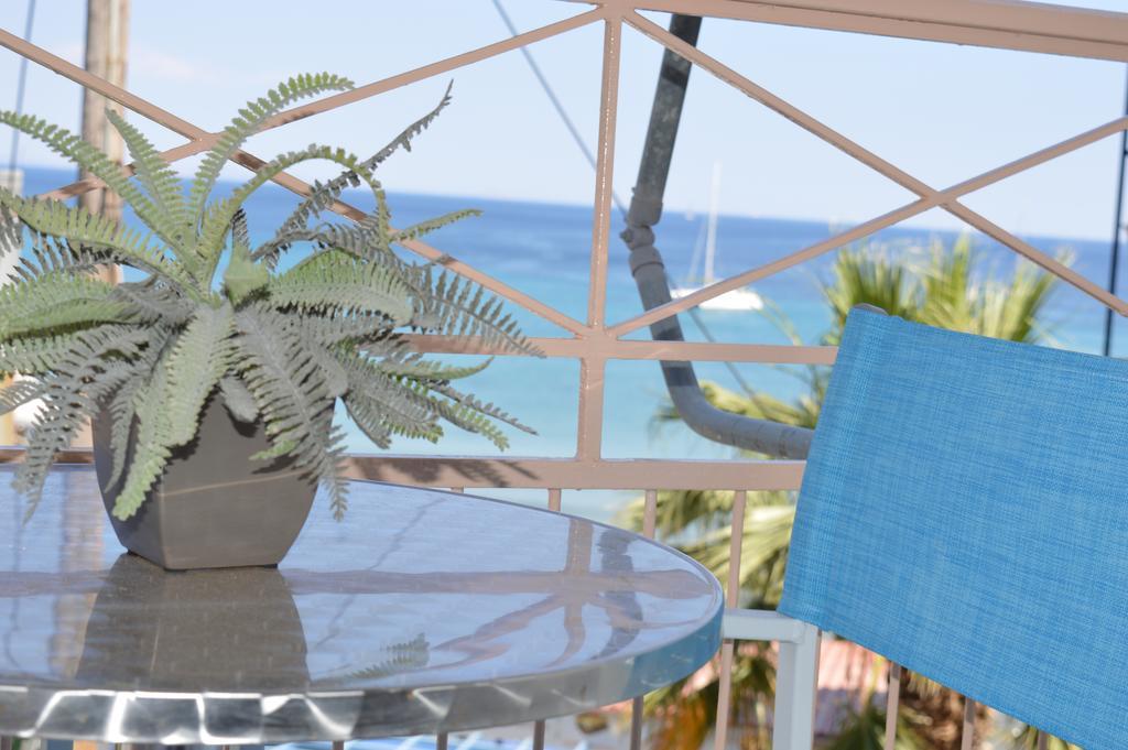 Acqua Marina - Άκουα Μαρίνα Hotel Ajía Marína Kültér fotó